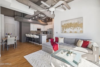 1 Lexington Ave #302, Phoenix, AZ 85012