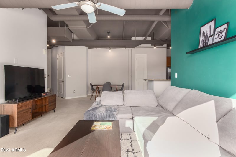 1 E Lexington Ave #311, Phoenix, AZ 85012