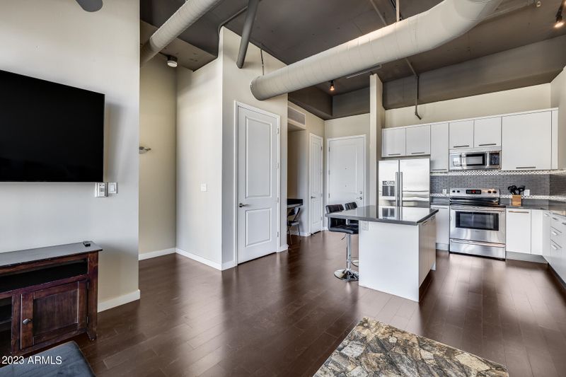 1 E Lexington Ave #608, Phoenix, AZ 85012