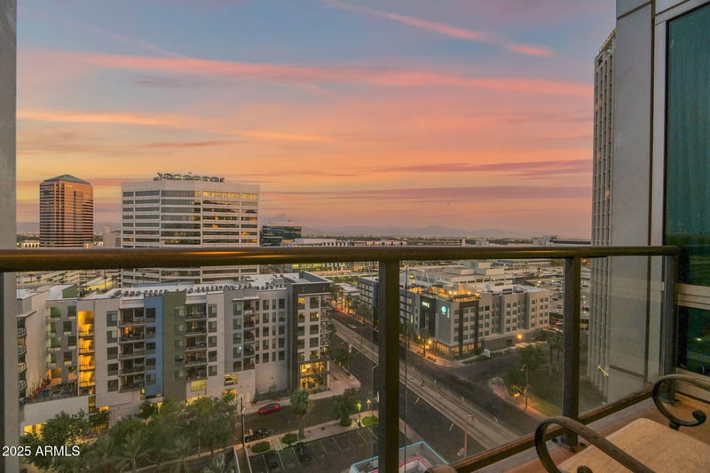 1 Lexington Ave #1101, Phoenix, AZ 85012