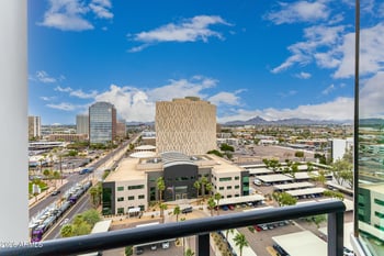 1 Lexington Ave #1107, Phoenix, AZ 85012