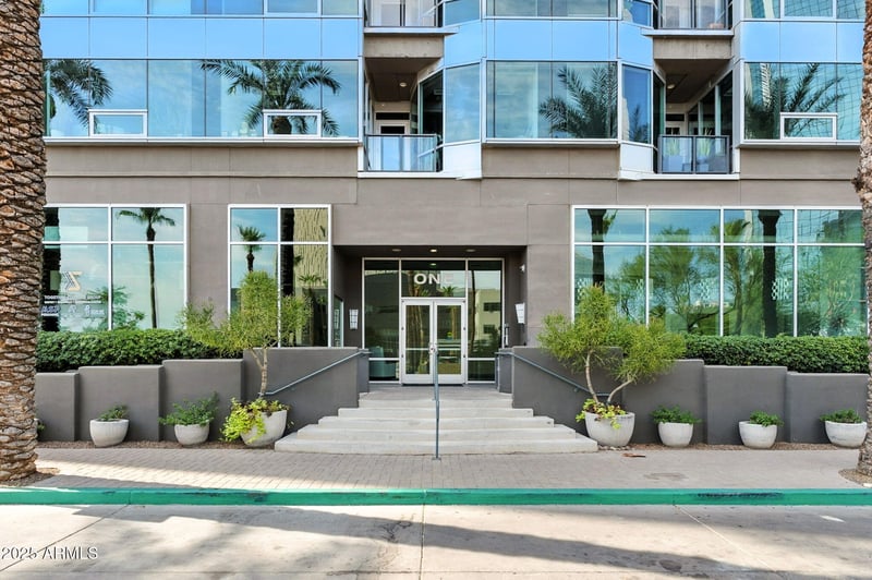 1 Lexington Ave #1306, Phoenix, AZ 85012
