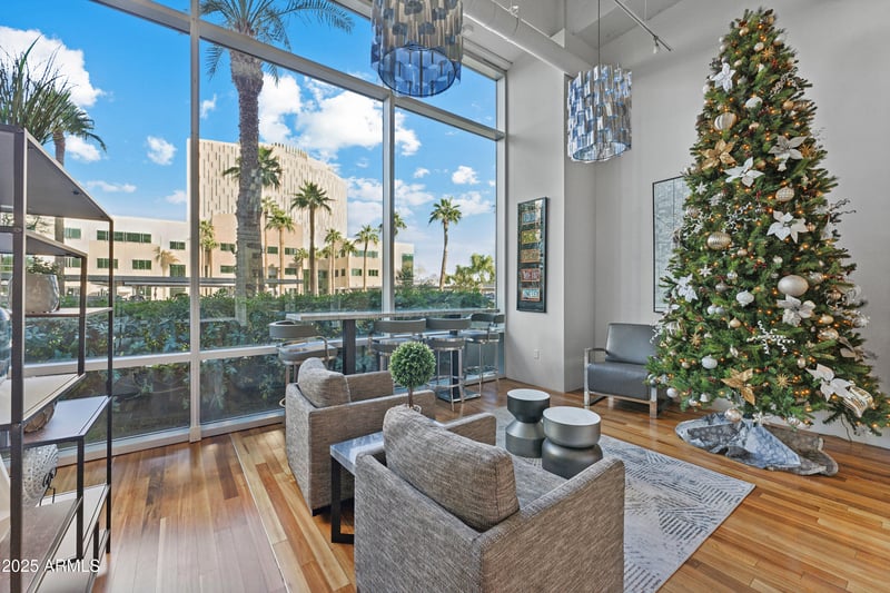 1 Lexington Ave #701, Phoenix, AZ 85012