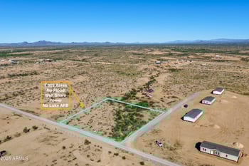 1 Radford Rd #C, Wittmann, AZ 85361
