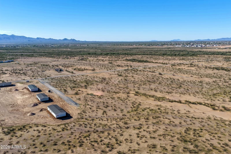 1 Radford Rd #C, Wittmann, AZ 85361