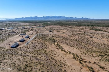 1 Radford Rd #C, Wittmann, AZ 85361