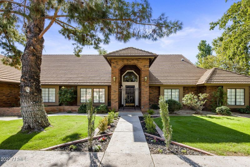 1 W Keim Dr, Phoenix, AZ 85013