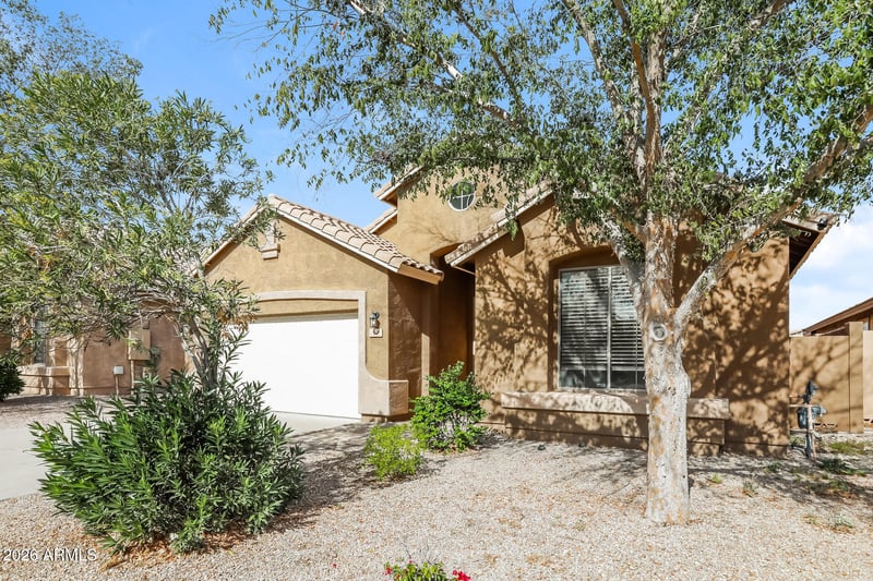 10 Mill Reef Dr, San Tan Valley, AZ 85143