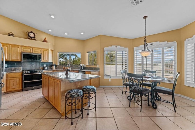10 W Paloma Solita Ln, Wickenburg, AZ 85390