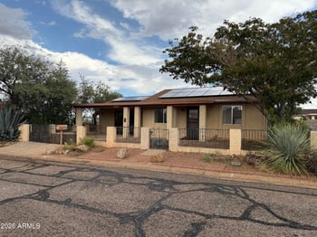100 Arrowhead Dr, Huachuca City, AZ 85616