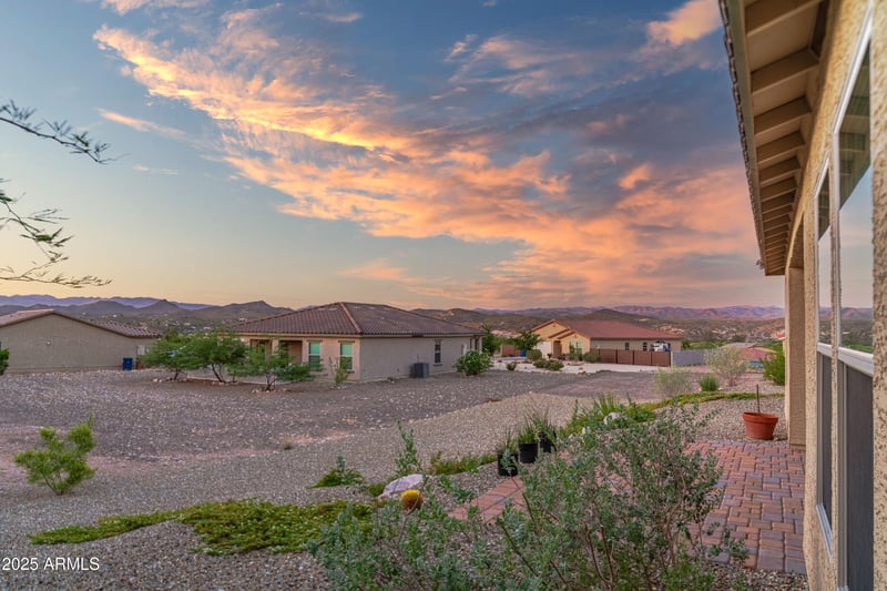 100 Cottonwood Ln, Wickenburg, AZ 85390