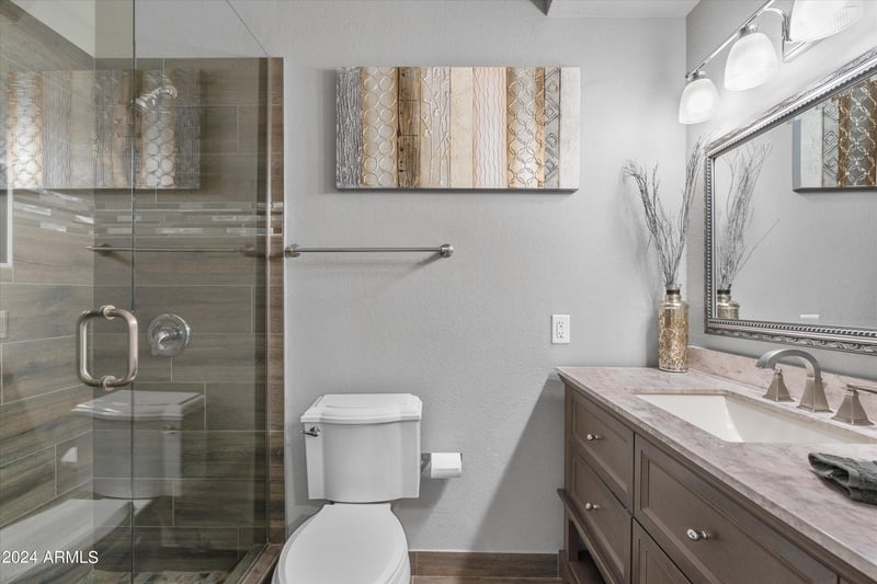 100 E Fillmore St #215, Phoenix, AZ 85004