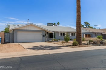 100 Geneva Dr, Tempe, AZ 85282