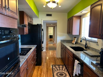 100 Maryland Ave #O2, Phoenix, AZ 85013