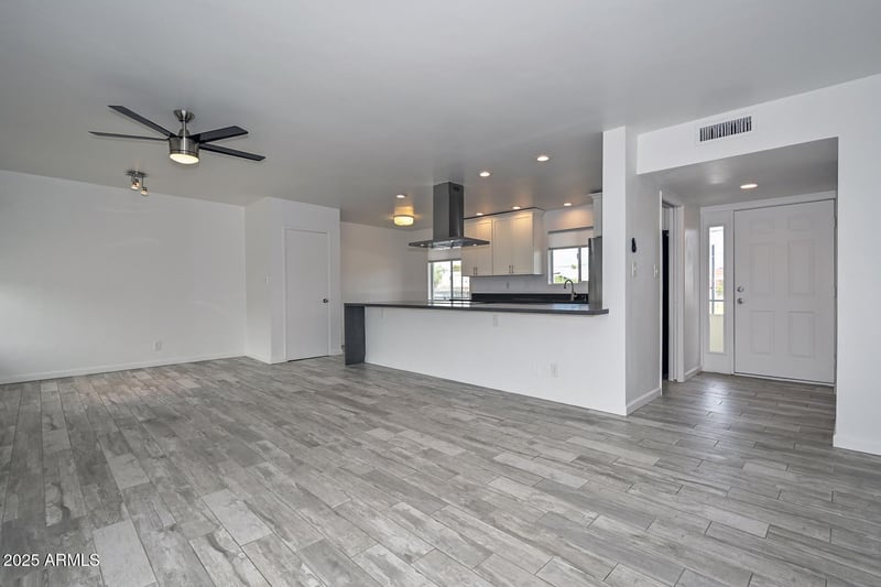 100 Maryland Ave #P2, Phoenix, AZ 85013