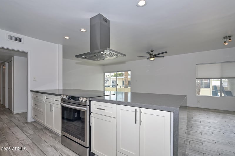 100 Maryland Ave #P2, Phoenix, AZ 85013