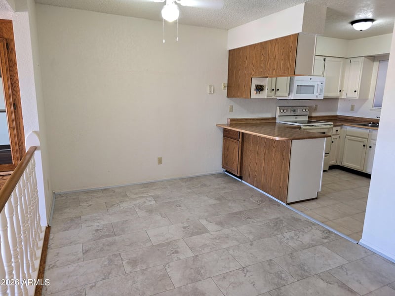 100 Vulture Mine Rd #101, Wickenburg, AZ 85390