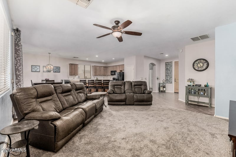 100 154th Ln, Goodyear, AZ 85338