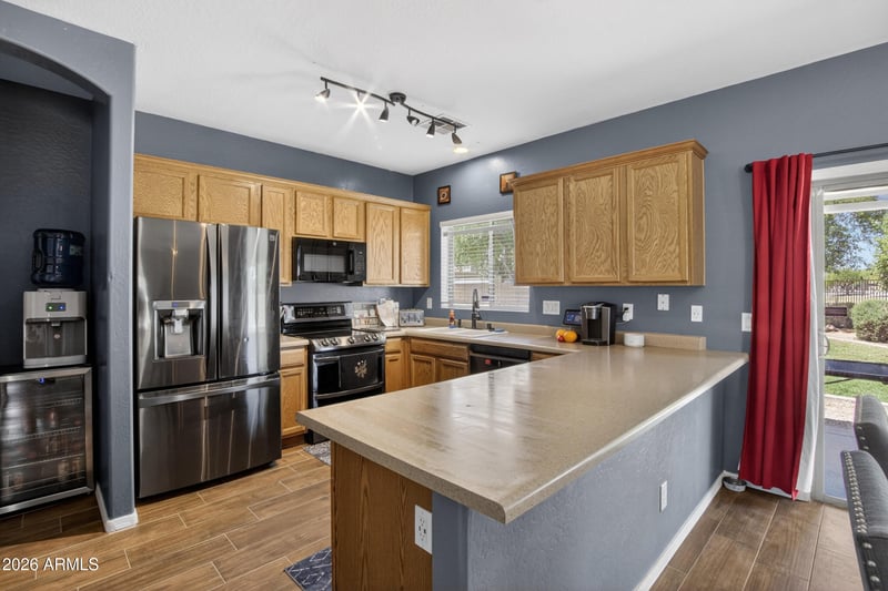 100 165th Dr, Goodyear, AZ 85338