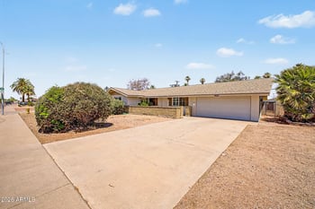 1000 Loyola Dr, Tempe, AZ 85282