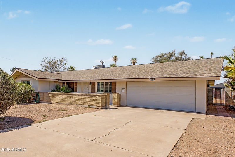 1000 E Loyola Dr, Tempe, AZ 85282