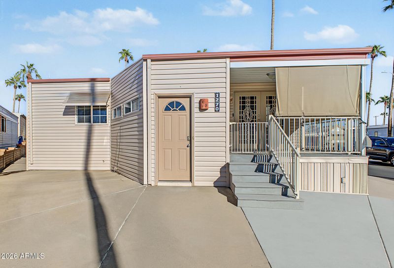 1000 S Idaho Rd #1270, Apache Junction, AZ 85119