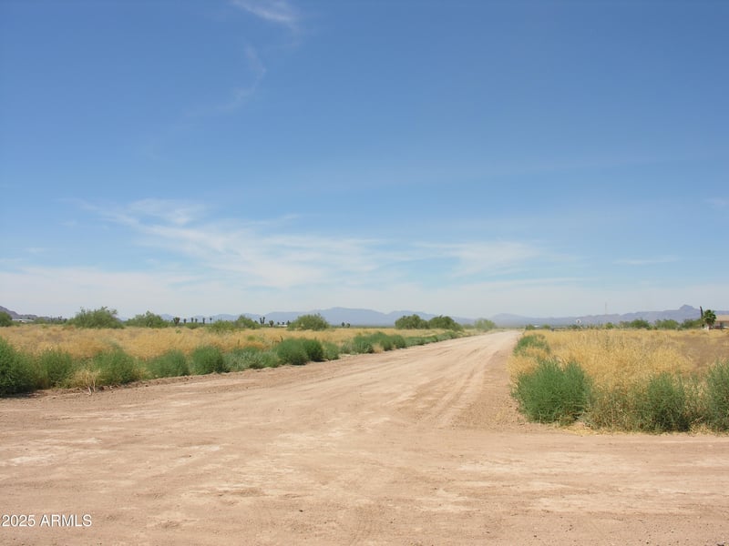 10000 540th Ave #214, Tonopah, AZ 85354