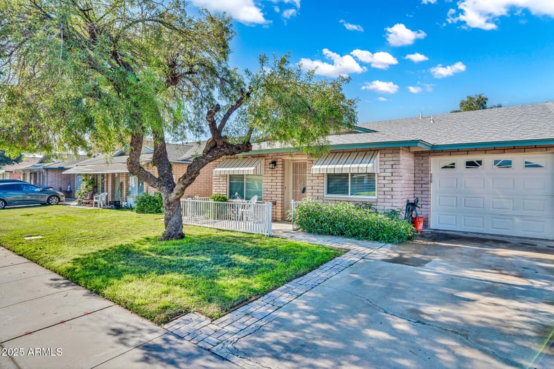 10002 97th Dr #A, Peoria, AZ 85345