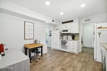 10002 Deanne Dr, Sun, AZ 85351