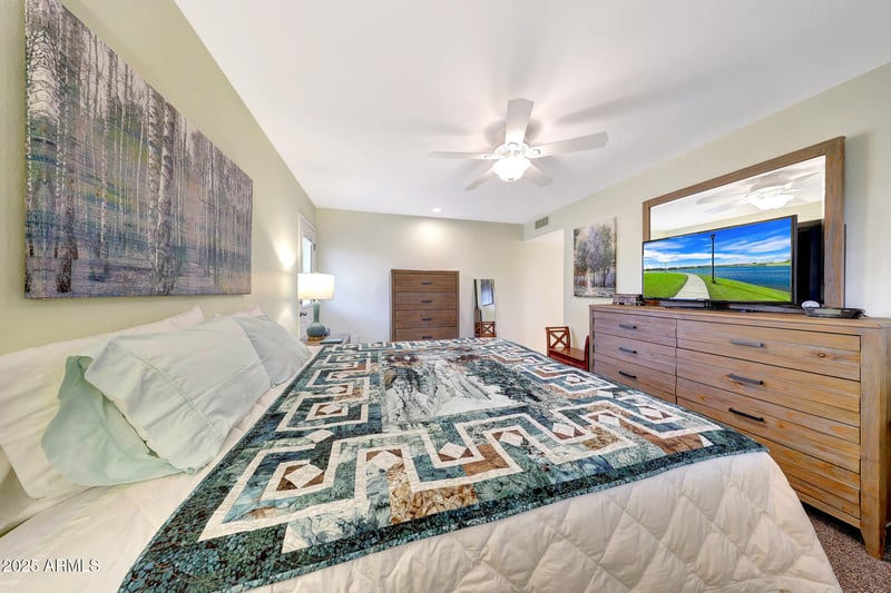 10004 Bright Angel Cir, Sun City, AZ 85351