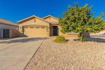10004 Odeum Ln, Tolleson, AZ 85353