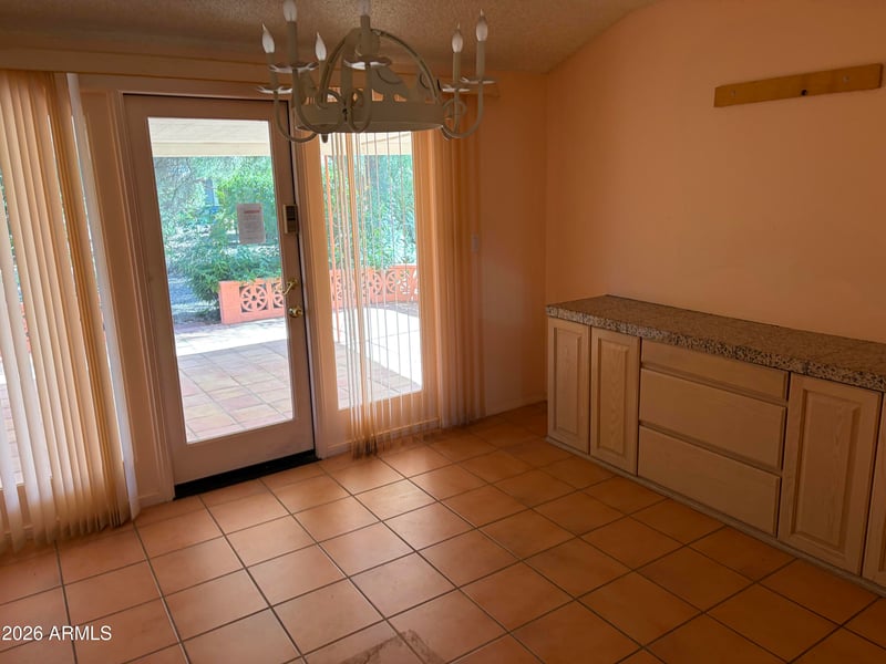 10006 Desert Forest Cir, Sun City, AZ 85351