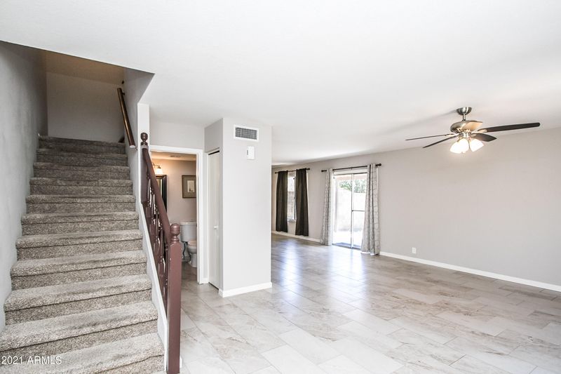 10006 N 66th Ave, Glendale, AZ 85302