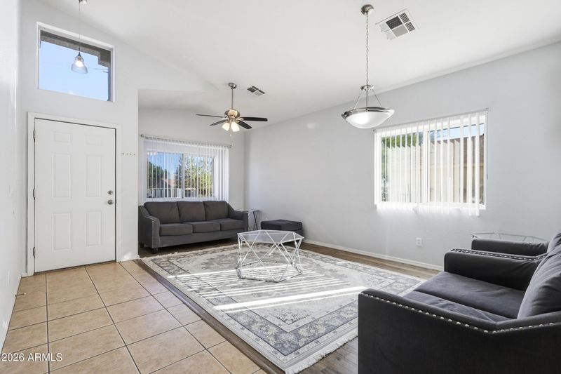 10006 N 7th Pl, Phoenix, AZ 85020