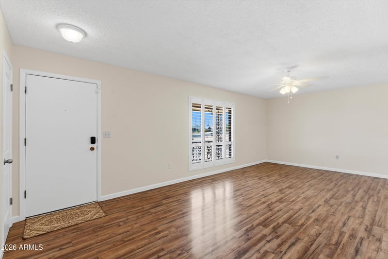 10006 Deanita Ln, Sun City, AZ 85351