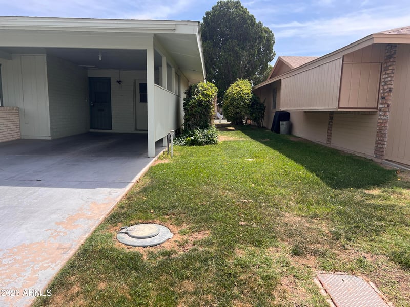 10007 Mountain View Rd, Sun City, AZ 85351