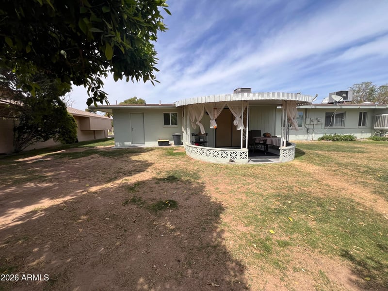 10007 Mountain View Rd, Sun City, AZ 85351