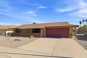 10008 Bright Angel Cir, Sun, AZ 85351