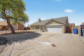 10008 Kino Ln, Phoenix, AZ 85037