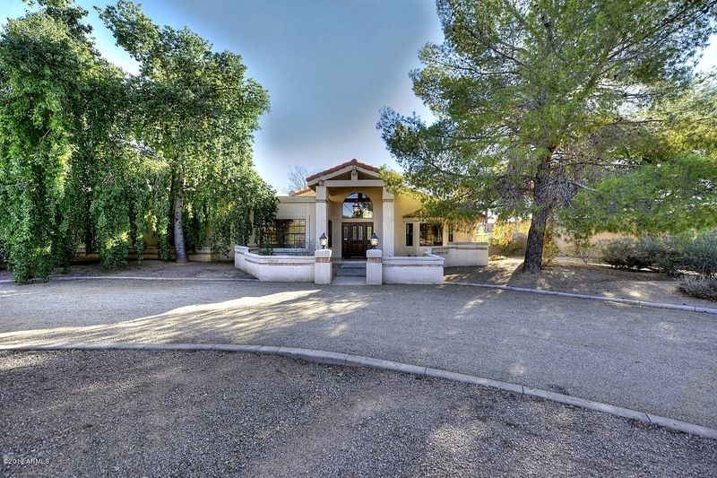 10009 E Shangri La Rd #24, Scottsdale, AZ 85260