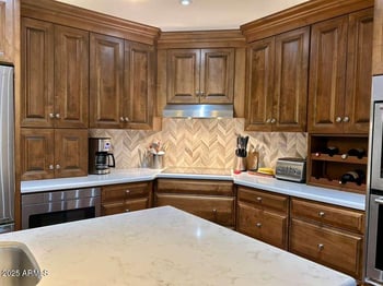 10009 Pleasant Valley Rd, Sun City, AZ 85351