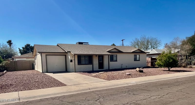 1001 17th St, Tempe, AZ 85281
