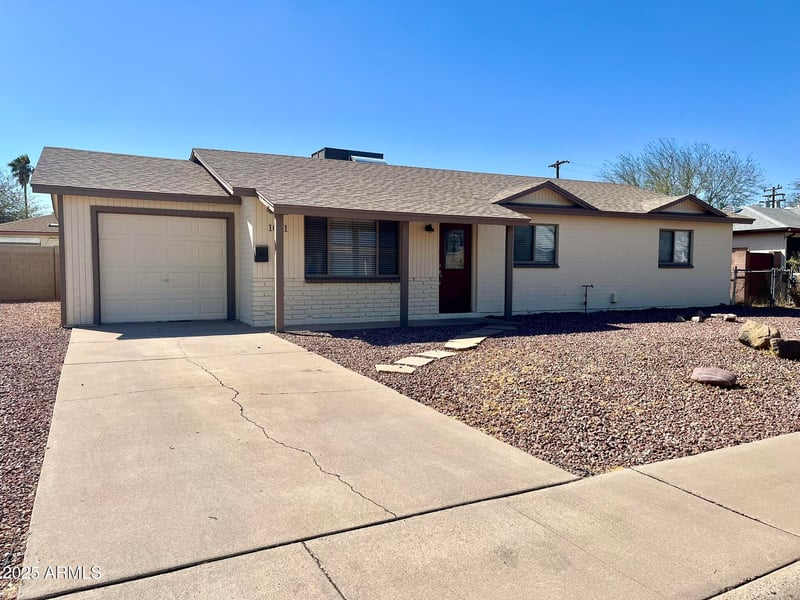 1001 17th St, Tempe, AZ 85281