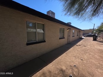 1001 32nd Ave, Phoenix, AZ 85009