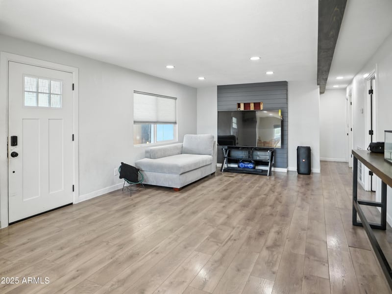 1001 43rd Ave #282, Phoenix, AZ 85009