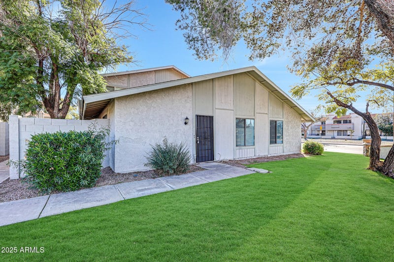 1001 Granite Reef Rd, Scottsdale, AZ 85257