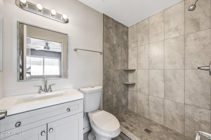 1001 Granite Reef Rd, Scottsdale, AZ 85257