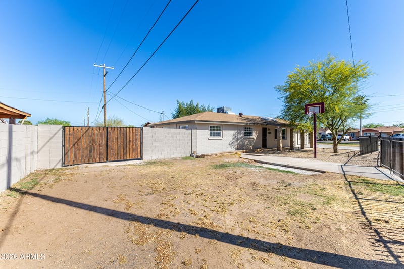 1001 N 30th Ave, Phoenix, AZ 85009