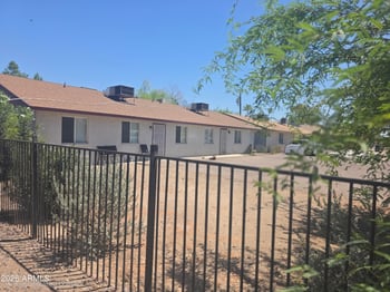 1001 32nd Ave, Phoenix, AZ 85009