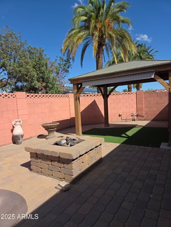 10010 Deanne Dr, Sun City, AZ 85351